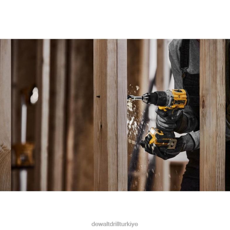 20v xr kompakt darbeli matkap (çıplak alet) DEWALT R206836 aletler