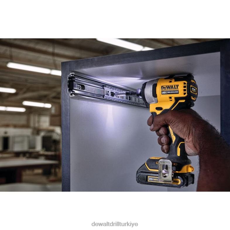 20v max atomik kompakt 1/4in darbeli sürücü başlangıç ​​kiti paketi DEWALT R2068173 aletler