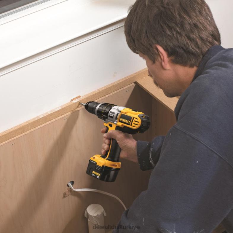1/2 inç 12v akülü xrp matkap/sürücü kiti-dcd910kx (dcd910kx) DEWALT R2068199 aletler