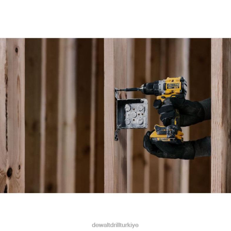 powerstack'lı 20v xr kompakt matkap sürücüsü DEWALT R206824 aletler